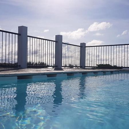 Modernes Apartment & Pool Mit Mega Aussicht Flic-en-Flacq Buitenkant foto