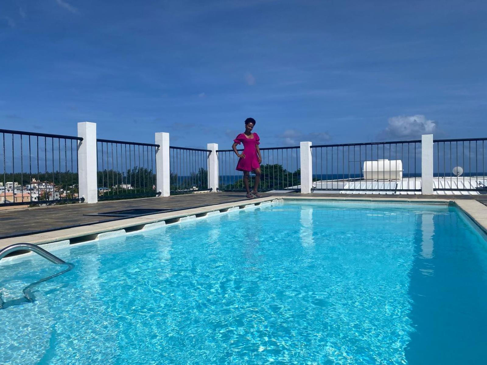 Modernes Apartment & Pool Mit Mega Aussicht Flic-en-Flacq Buitenkant foto